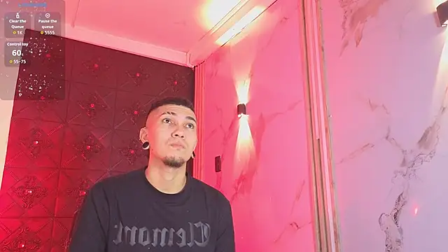 Logan and Reachel online show from April 2026 06:58:02 PM