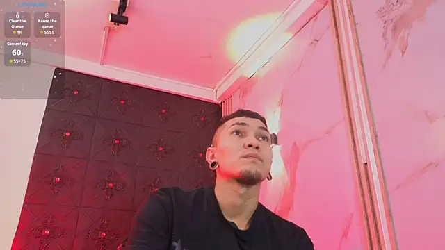 Logan and Reachel online show from April 2026 07:20:01 PM