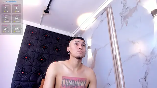 Logan and Reachel online show from March 2026 07:26:01 PM