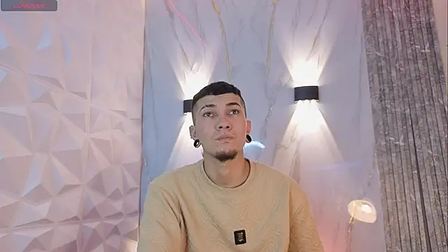 Logan and Reachel online show from March 2026 07:26:01 PM