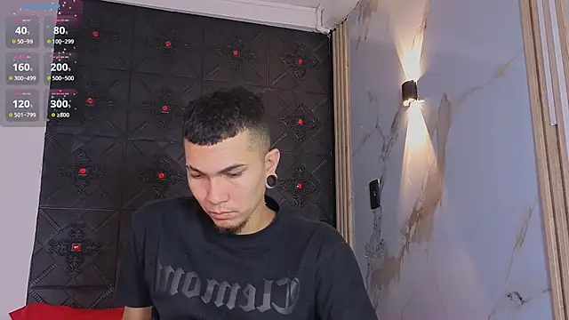 Logan and Reachel online show from April 2026 06:56:01 PM