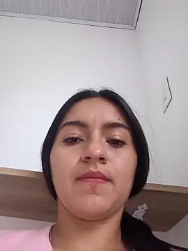 Snapshot of DulceCaroX chatting on May 2026 12:35:01 PM DulceCaroX online show from May 2026 12:35:01 PM
