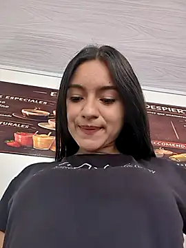 Snapshot of DulceCaroX chatting on May 2026 01:28:02 PM DulceCaroX online show from May 2026 01:28:02 PM