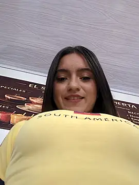 DulceCaroX online show from June 2026 02:00:02 PM