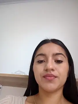 Snapshot of DulceCaroX chatting on June 2026 01:01:01 PM DulceCaroX online show from June 2026 01:01:01 PM