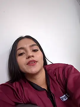 DulceCaroX online show from July 2026 02:09:02 PM