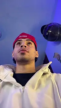 TOMAS CONOR online show from February 2026 01:07:01 AM