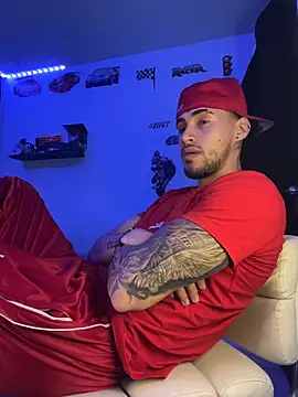 TOMAS CONOR online show from April 2026 01:23:02 AM