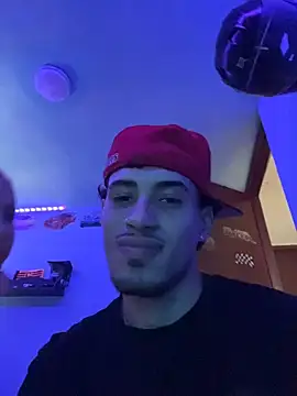 TOMAS CONOR online show from April 2026 05:58:02 PM