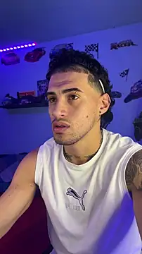 TOMAS CONOR online show from February 2026 12:44:02 AM