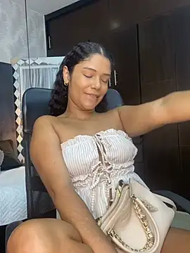 Miaafoxx   online show from March 2026 07:30:02 PM