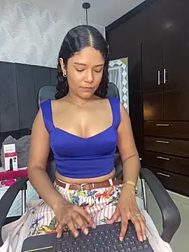 Miaafoxx   online show from March 2026 07:29:01 PM