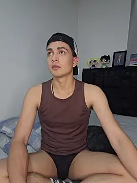 NewYoungHot online show from March 2026 09:00:02 PM