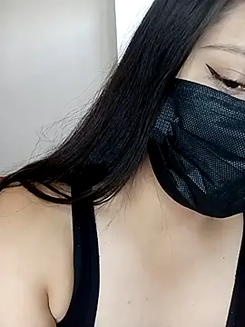 Rosyshadow online show from April 2026 09:07:01 PM