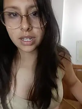 Snapshot of Rosyshadow chatting on May 2026 11:56:02 PM Rosyshadow online show from May 2026 11:56:02 PM