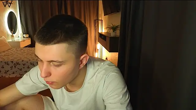 Keviin777 online show from February 2026 07:15:02 PM