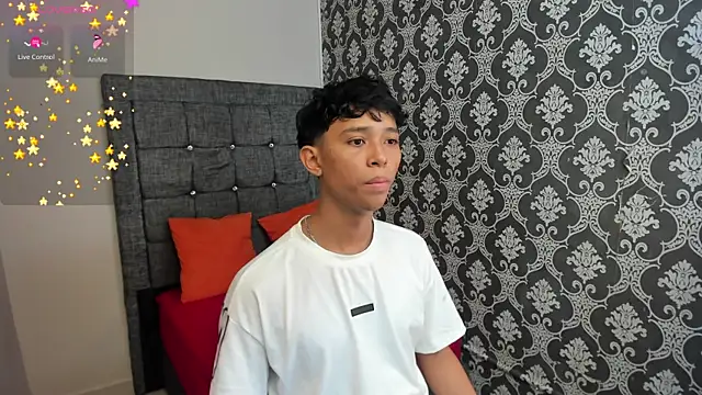 Little Twink19x online show from July 2026 07:37:01 PM