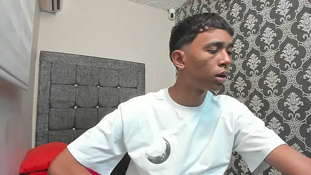 Little Twink19x online show from March 2026 07:31:02 PM