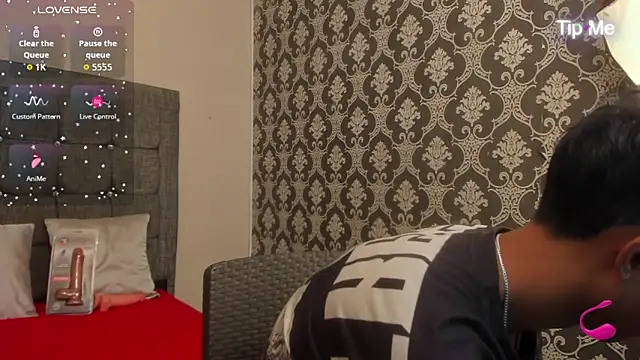Little Twink19x online show from May 2026 07:33:02 PM