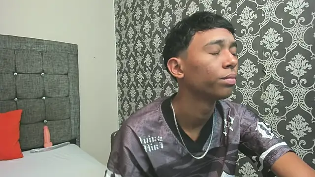 Little Twink19x online show from March 2026 07:18:01 PM