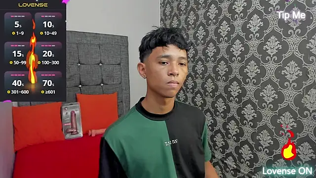 Little Twink19x online show from May 2026 07:41:02 PM