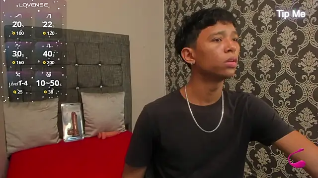 Little Twink19x online show from May 2026 07:23:02 PM