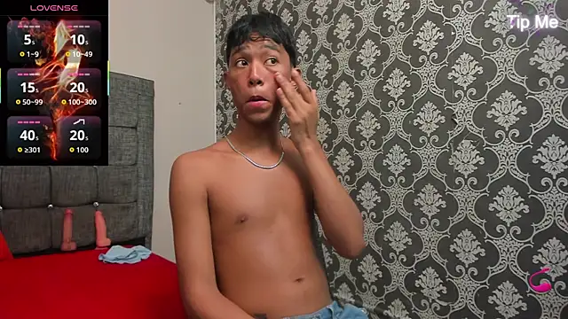 Little Twink19x online show from April 2026 07:25:02 PM