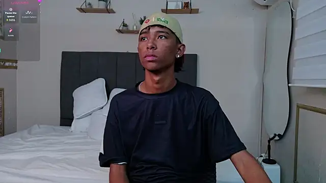 Little Twink19x online show from February 2026 11:54:02 AM