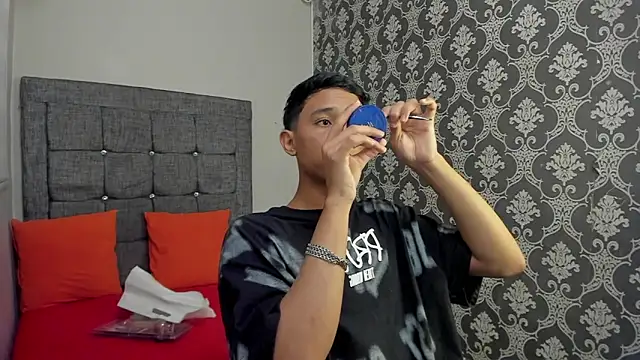 Little Twink19x online show from June 2026 07:30:02 PM