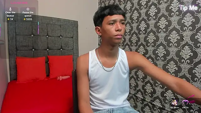 Little Twink19x online show from April 2026 07:26:01 PM