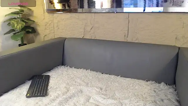 Jeremy wallker online show from March 2026 08:13:01 PM