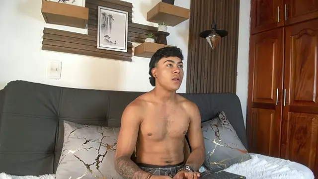 Jeremy wallker online show from March 2026 07:37:01 PM