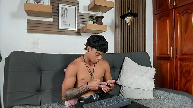 Jeremy wallker online show from March 2026 07:50:02 PM