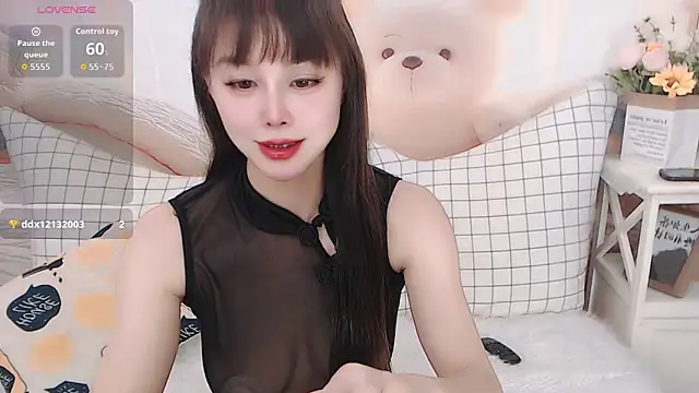 Luckmia333 online show from February 2026 06:13:02 AM