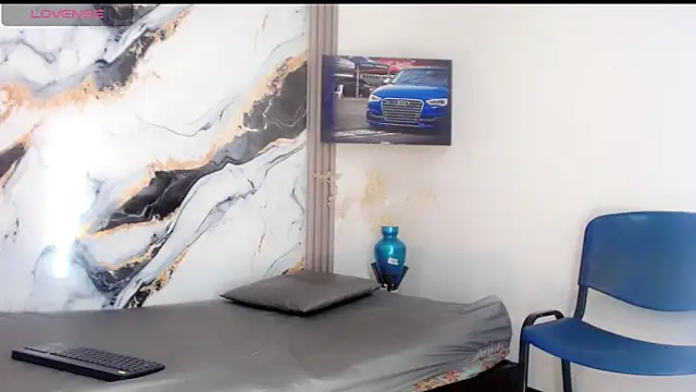 Alondra Wile online show from April 2026 07:26:02 PM