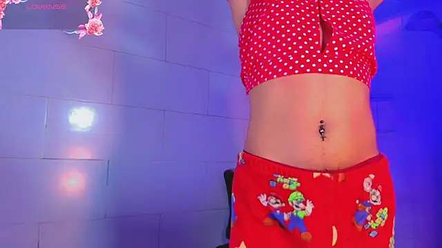 Alondra Wile online show from July 2026 07:22:01 PM