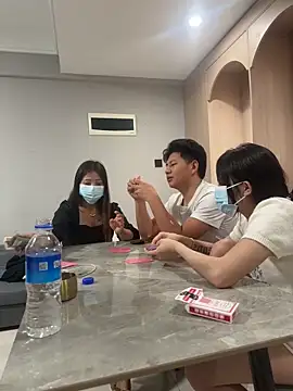 zhuendong000001 online show from March 2026 02:19:02 PM