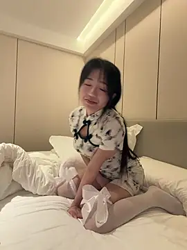 zhuendong000001 online show from April 2026 02:40:01 PM