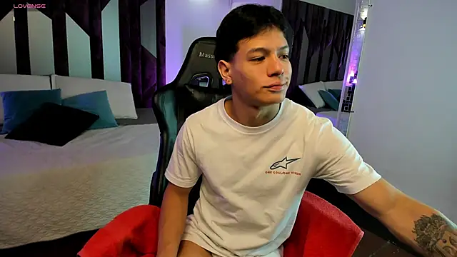 TonyPetrovjs online show from March 2026 05:13:02 PM