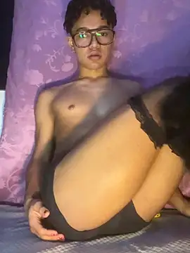 VixHot15 online show from April 2026 02:41:01 AM