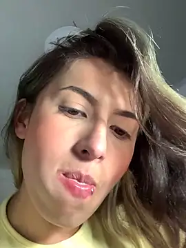 Snapshot of Candy_Lennon chatting on February 2026 12:44:02 AM Candy Lennon online show from February 2026 12:44:02 AM