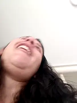 LunaDamasco online show from April 2026 06:53:02 PM