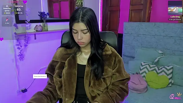 Aysha winxs online show from April 2026 03:32:02 AM