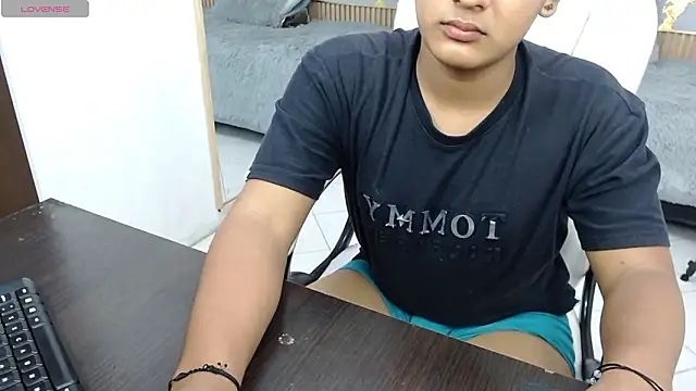 velvet o online show from February 2026 03:40:01 AM