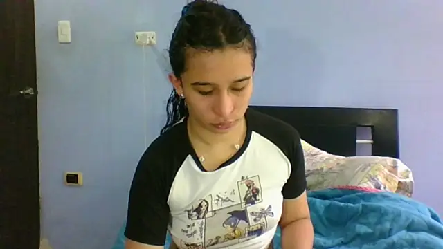 scarlettscottx  online show from June 2026 04:40:01 PM