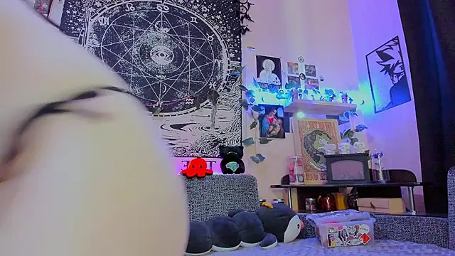 FearlessDivaX online show from March 2026 02:00:01 AM