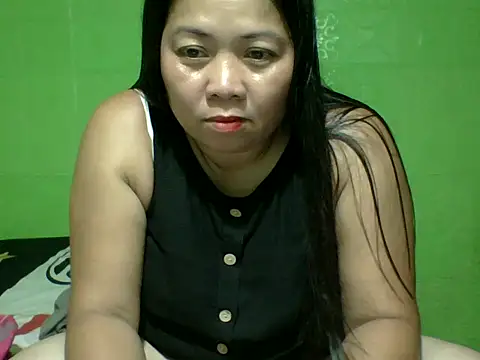 Snapshot of sweetanne19 chatting on May 2026 02:31:01 PM sweetanne19 online show from May 2026 02:31:01 PM