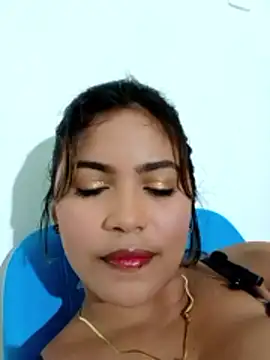 Snapshot of Andrea-hoot chatting on February 2026 06:13:02 AM Andrea-hoot online show from February 2026 06:13:02 AM