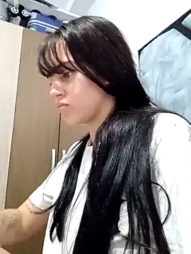 sara cute so online show from March 2026 03:35:02 AM