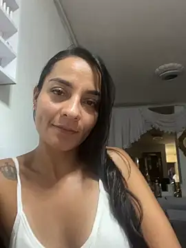 yesica2507 online show from March 2026 10:59:01 PM